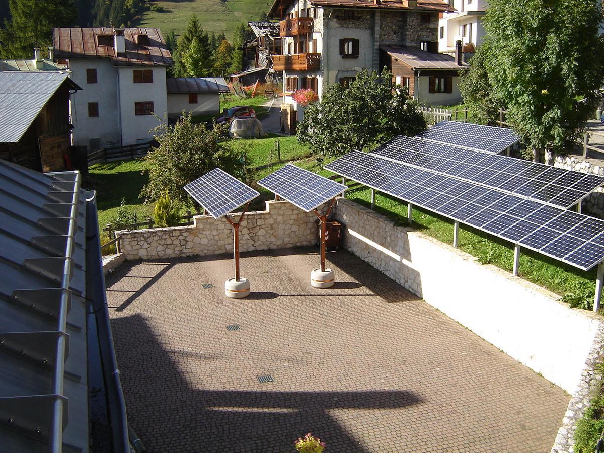 Residenza Domino Lejlighedshotel Selva di Cadore Eksteriør billede